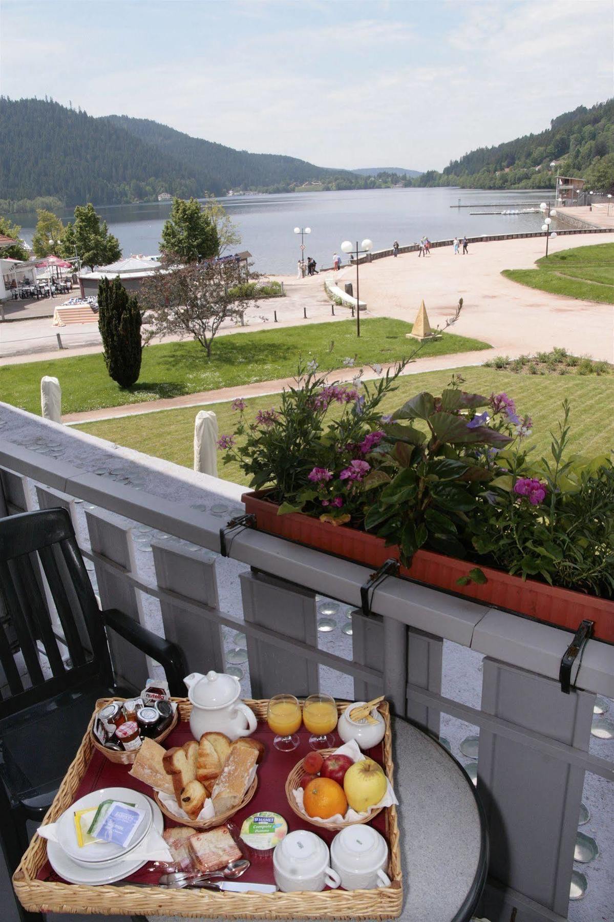 Hotel Beau Rivage Жерарме Экстерьер фото